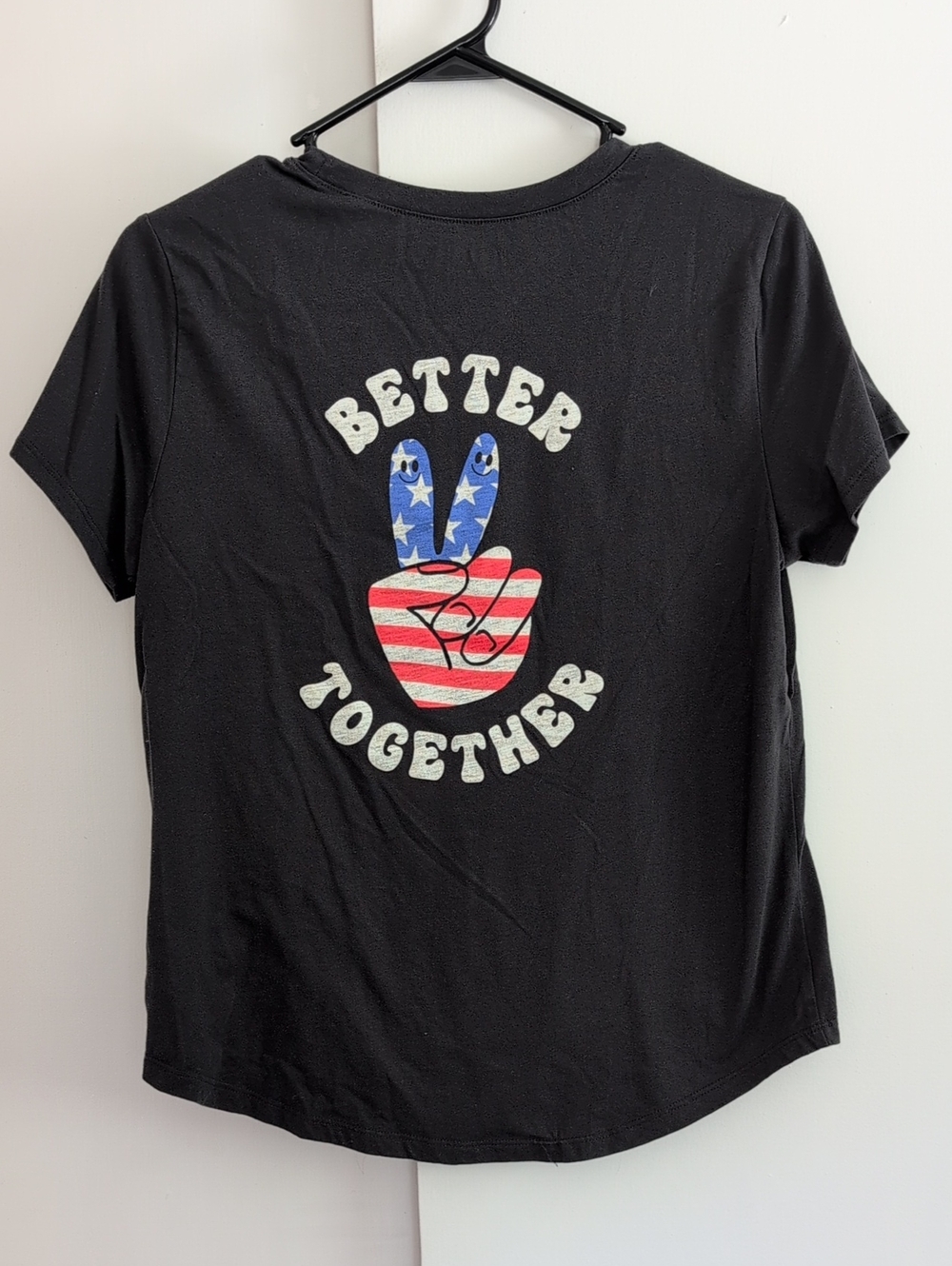 Old Navy Charcoal Black Graphic T-Shirt with Peace Sign Women's Size Medium